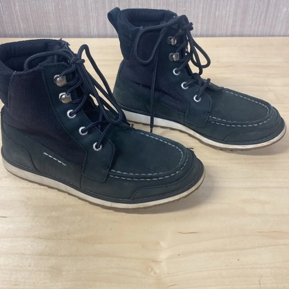 Sperry Crewcuts Dockyard Boots Chukka black boots‎  kids Size 2